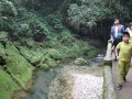 新华文学-呼啸生涯-丹门春秋-第二章    媒婆踏破门槛，英子泪溅阁楼